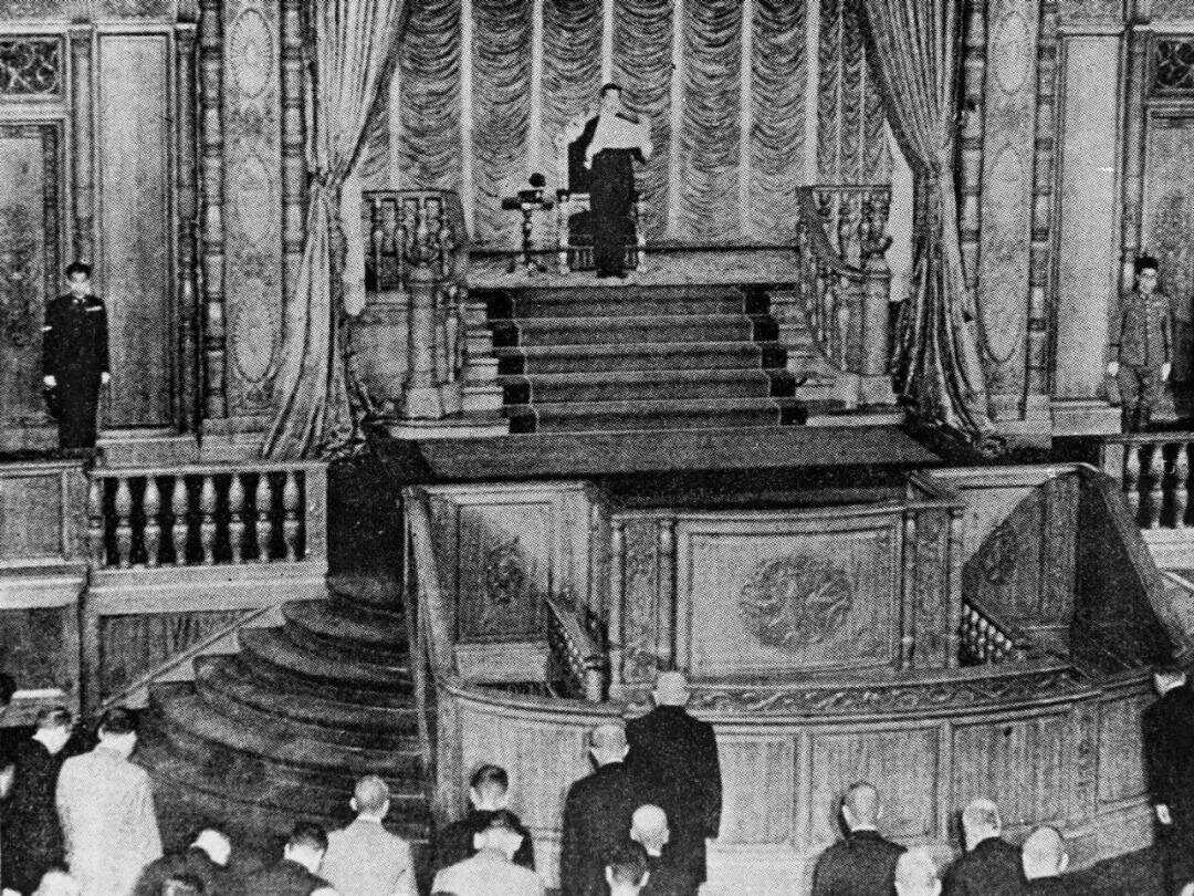 日本无条件投降80周年，日本前首相鸠山由纪夫：真正的“爱国心”在于勇于承认并纠正错误-第1张图片