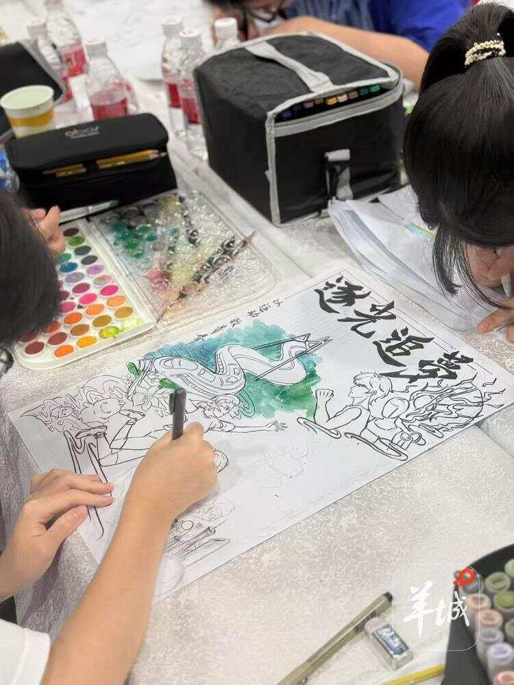 “明年还要来！”南国书香节的这场手抄报赛事何以圈粉亲子、师生？-第1张图片