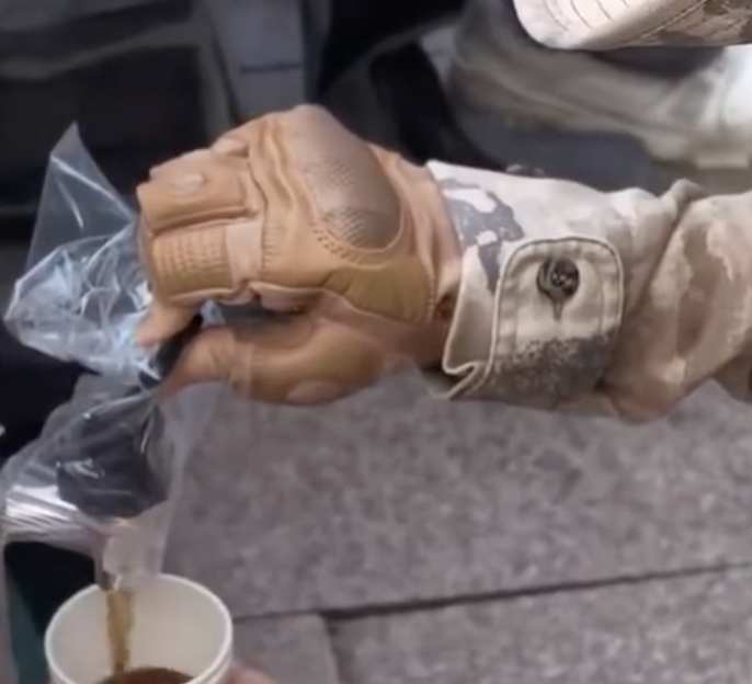 阅兵现场为何要准备热姜茶？看似“反常识”，其实是中医的养生智慧-第1张图片