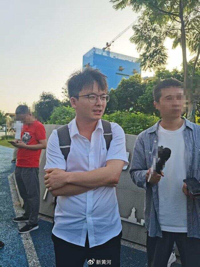 男子地铁被诬陷偷拍案二审未宣判，原告被告均出庭，当事人发声-第1张图片