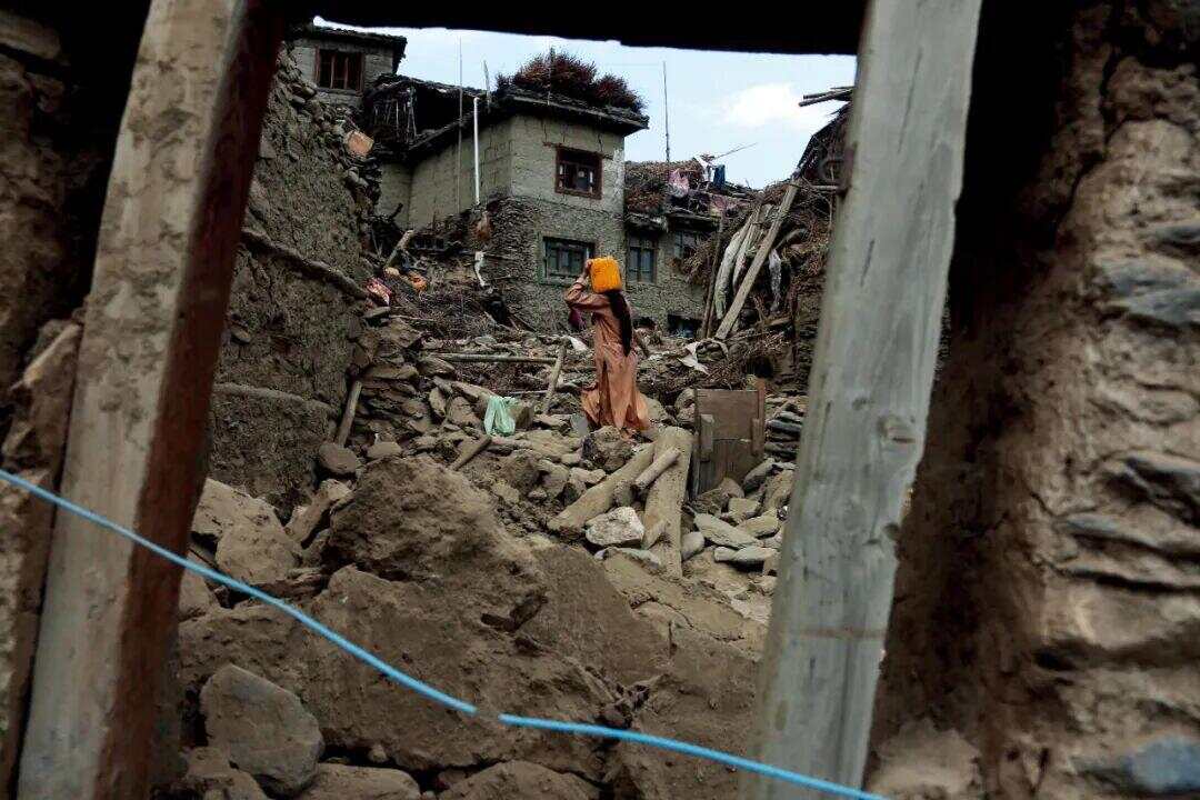 阿富汗6.0级地震导致数千人遇难，“以为世界末日到了”-第1张图片