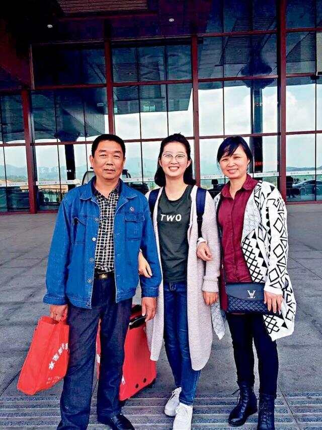​章莹颖案第八年，其父穿着女儿买的衣服发声：海外学子保护好自己-第4张图片